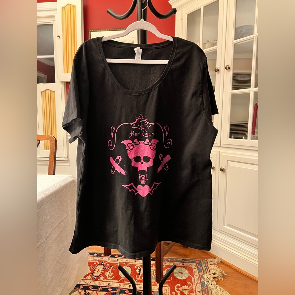 Monster High Draculaura Delta Classic Black Tee